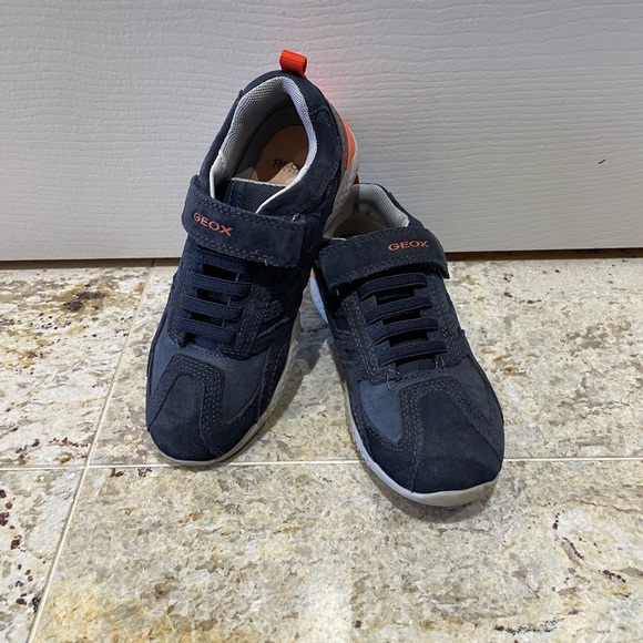 Geox boys running shoes, respira - blue and orange US size 1 sneakers - Picture 2 of 8